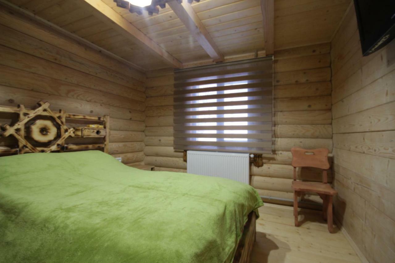 Villa Ozdoba à Verkhovyna Extérieur photo